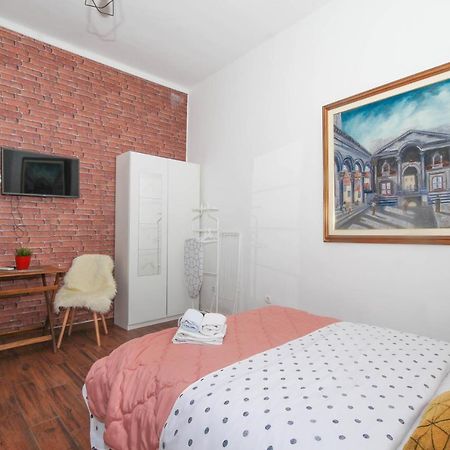 Fab 'N' Chic Apartments سبليت المظهر الخارجي الصورة