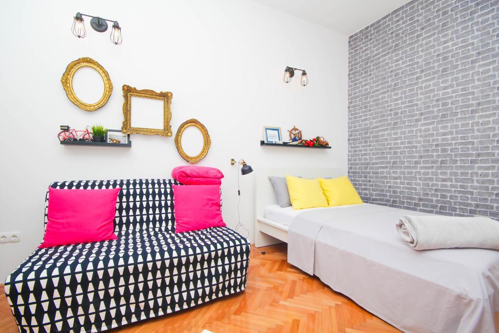 Fab 'N' Chic Apartments سبليت المظهر الخارجي الصورة