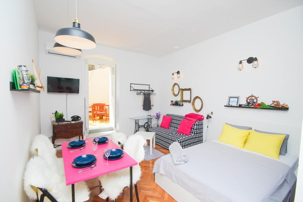 Fab 'N' Chic Apartments سبليت المظهر الخارجي الصورة