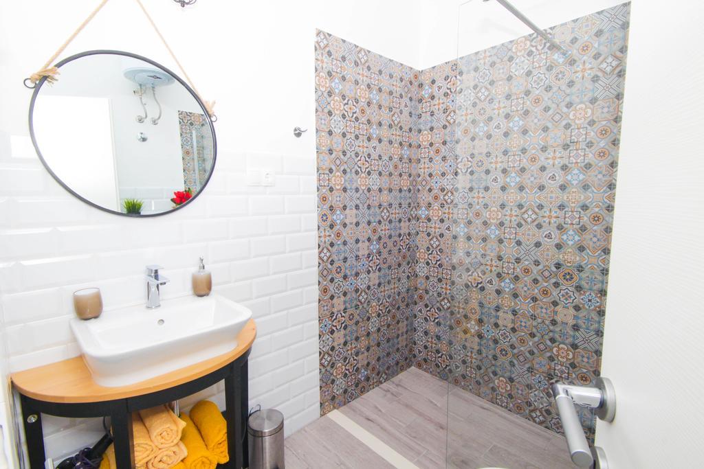 Fab 'N' Chic Apartments سبليت المظهر الخارجي الصورة